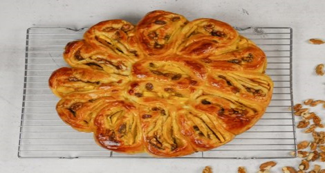 Μηλόπιτα φόρμας με αφράτη ζύμη