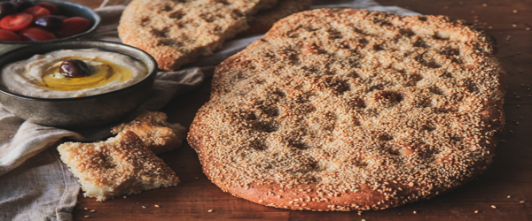 Παραδοσιακή λαγάνα της Καθαράς Δευτέρας