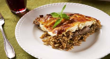 Αρνάκι ψημένο στο Γιαούρτι