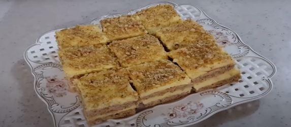 Πουτίγκα με καρύδια-πάντα την αγαπάμε