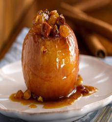 Μήλα ψητά και γεμιστά με ξυρούς καρπούς και μέλι