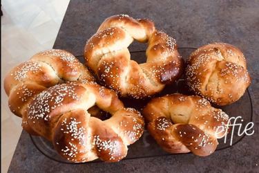 Τσουρεκια Effies