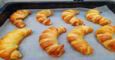 Πιτάκια αφρός γεμιστά με ότι θέλουμε