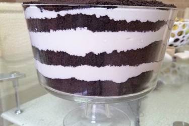 Κρέμα με μπισκότα oreo ή αλλιώς γλάστρα
