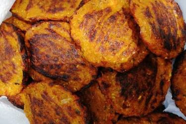 Ντοματο-κολοκυθοκεφτέδες στον φούρνο