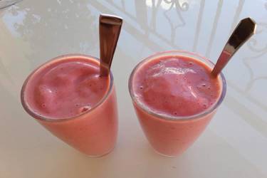 Παγωτό βατόμουρο σε 3 λεπτά