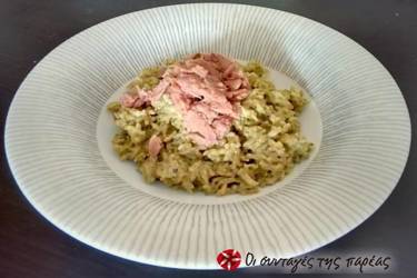 Ριζότο με πέστο και τόνο
