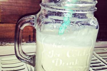 Smoothie banana θρεπτικό γεύμα μετά από σωματική άσκηση