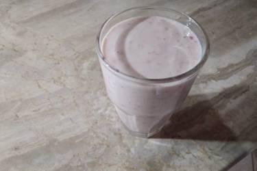 Smoothie μπανάνα φράουλα
