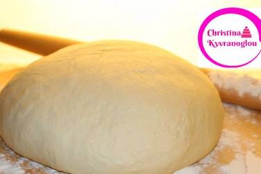 Ζύμη για πίτσα βασική συνταγή: η απόλυτη συνταγή