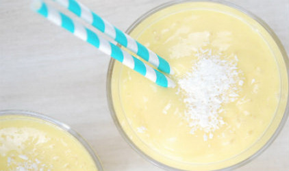 Smoothie με πορτοκάλι και μάνγκο