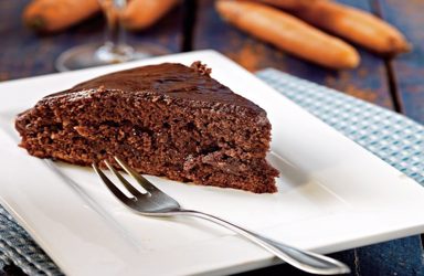 Κέικ κακάο µε καρότο και κρέµα σοκολάτας