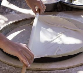 Βασική ζύμη για χωριάτικο φύλλο