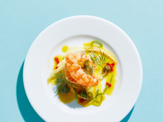 Γαρίδες φούρνου με ρύζι αρωματισμένο με σαφράν