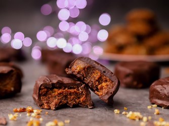 Καριόκες από μελομακάρονα